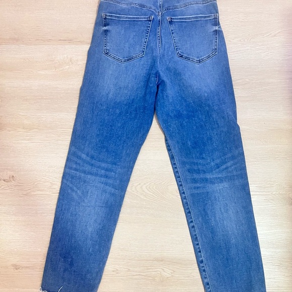 Express Mom High Rise Jeans Size 8 - Picture 9 of 10